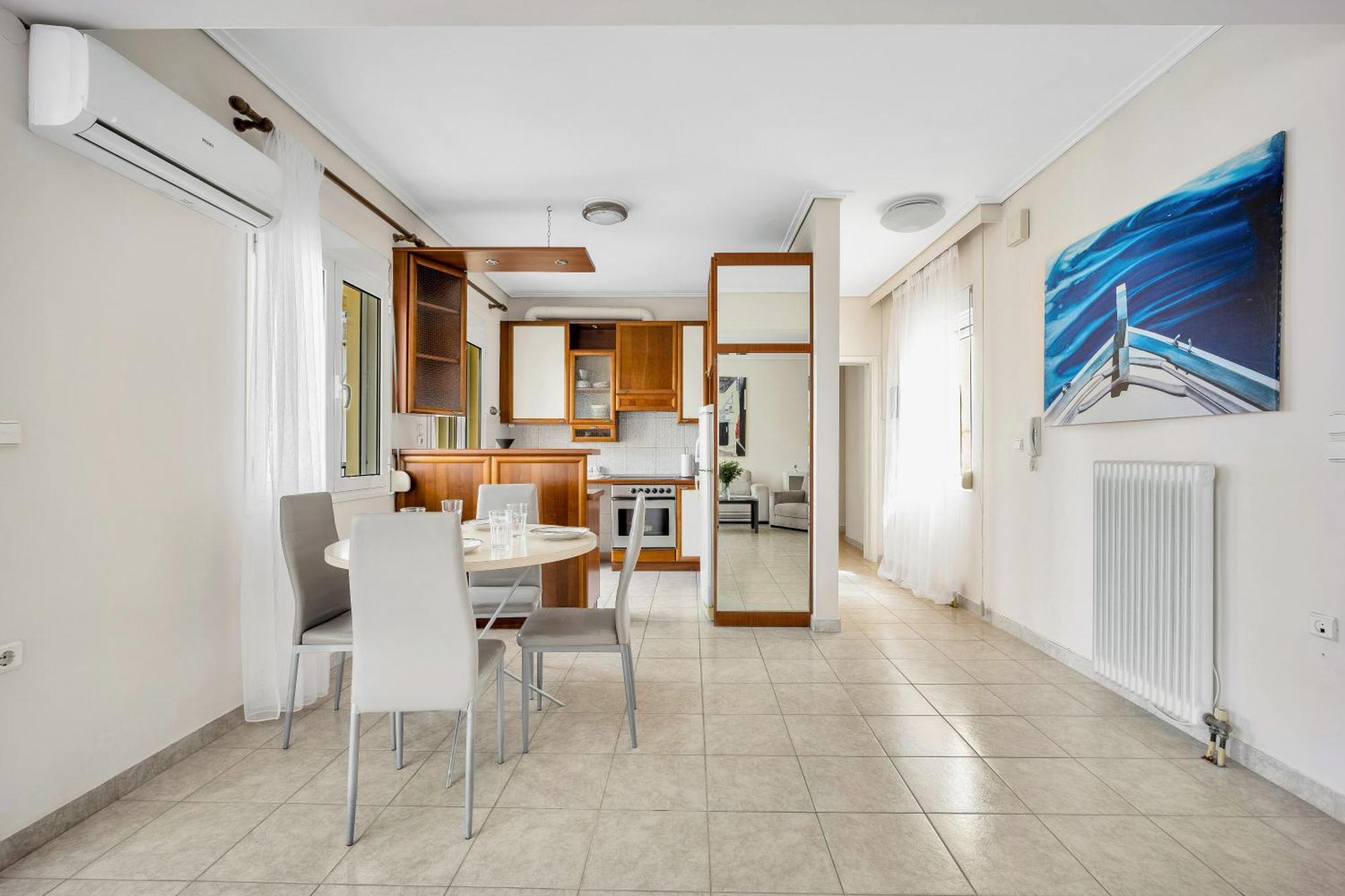 Fabulous Central Apartment Close To The Sea! Chalkís Exterior foto